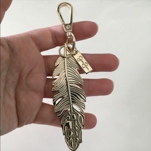 NWOT Jessica Simpson Golden Keychain or Bag charm